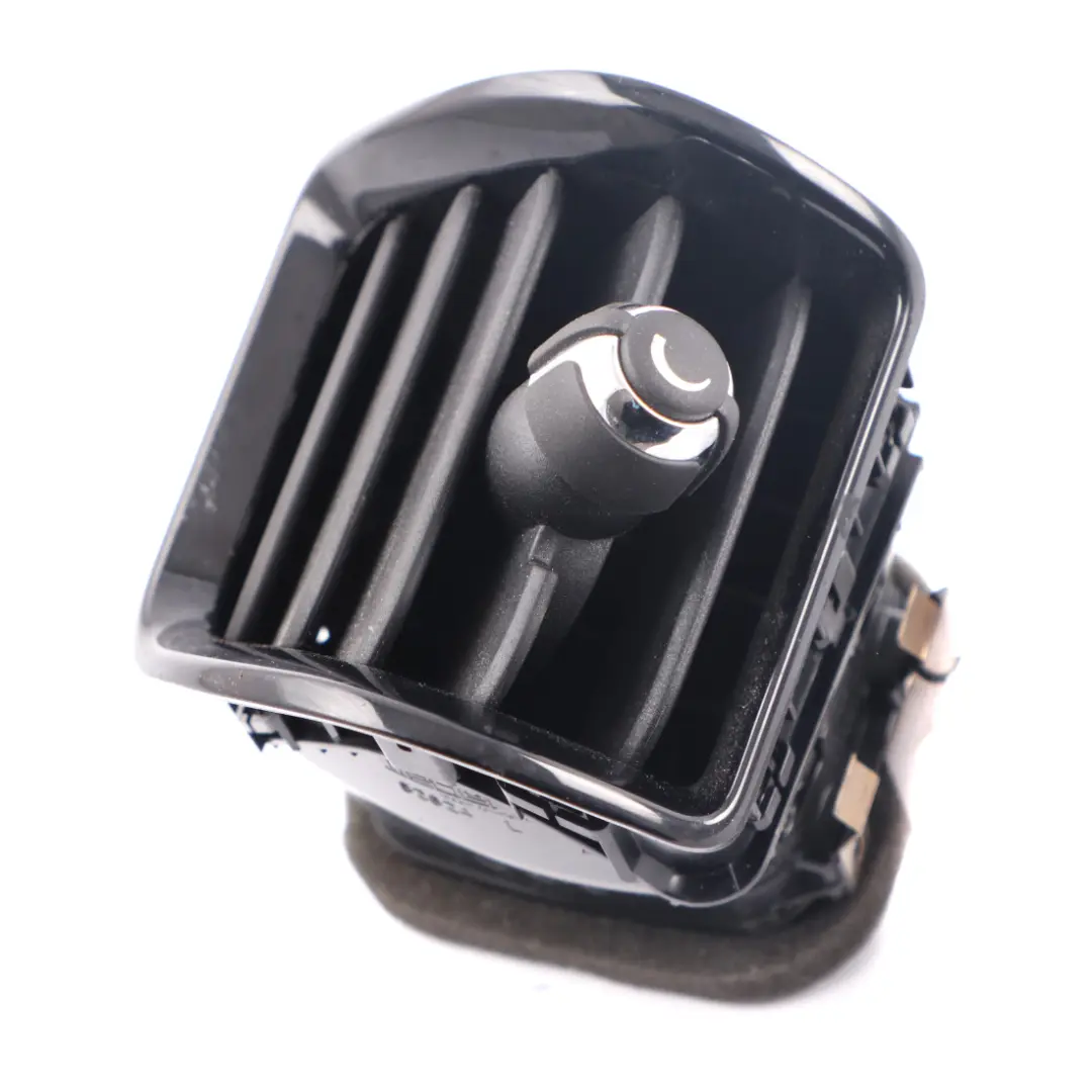 Kratka Nawiewu Powietrza Deski Rozdzielczej Środkowa Lewa do Mini F54 o numerze 9305681 Mini F54 Kratka Nawiewu Powietrza Deski Rozdzielczej Środkowa Lewa - SKU 9305681 - Numer Części 9305681