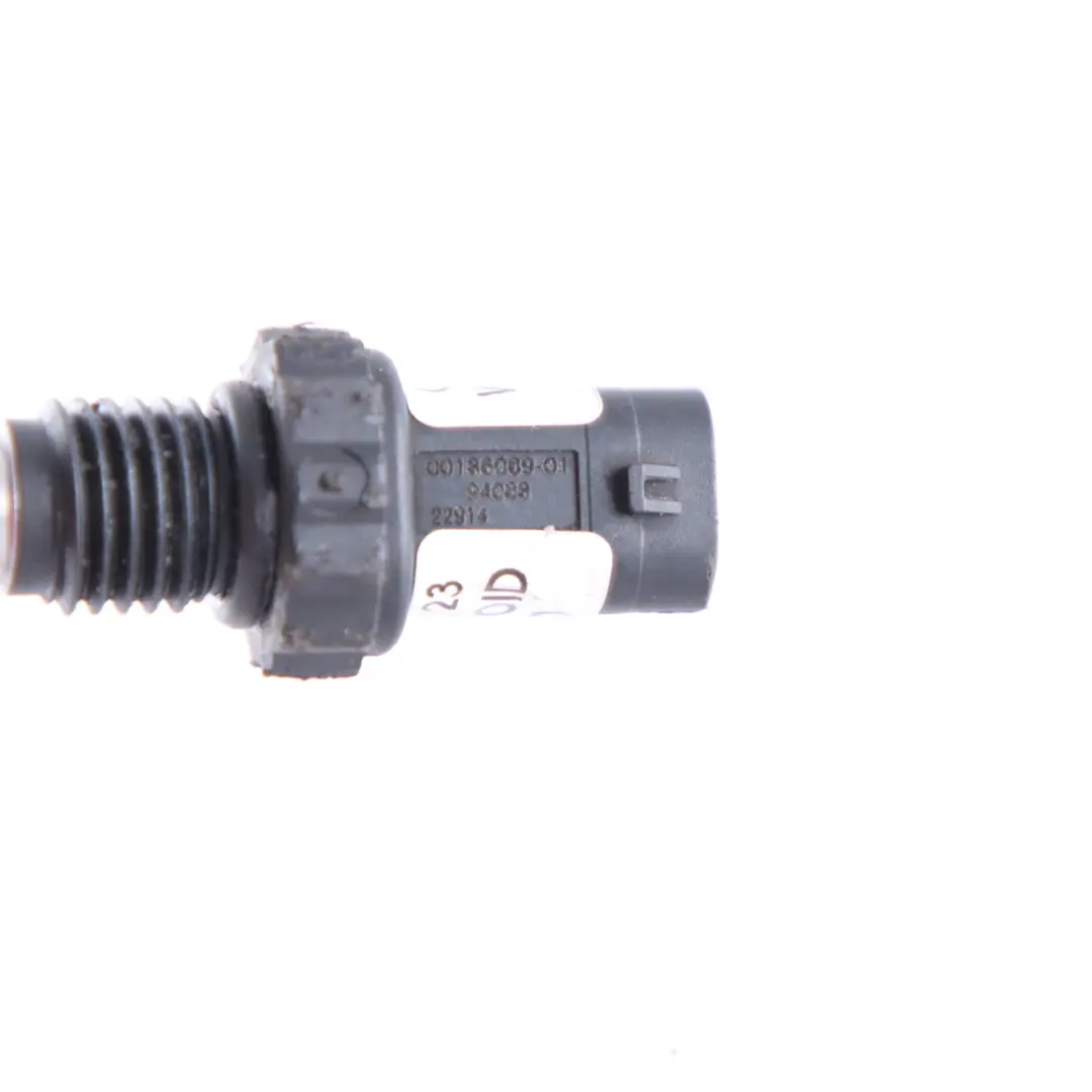 Temperature Sensor Air Conditioning Line Coolant Refrigerant to BMW i3 I01 with Part number 9305928 BMW i3 I01 Temperature Sensor Air Conditioning Line Coolant Refrigerant - SKU 9305928 - Part number 9305928