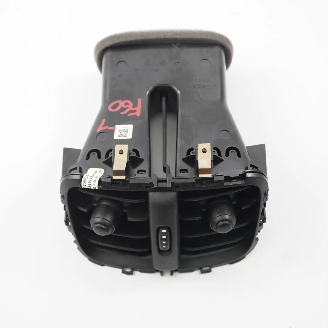 Bocchetta d'aria Mini F54 F60 Console centrale posteriore aria fresca per con numero di parte 9306133 Bocchetta d'aria Mini F54 F60 Console centrale posteriore aria fresca - SKU 9306133-1 - Numero di parte 9306133