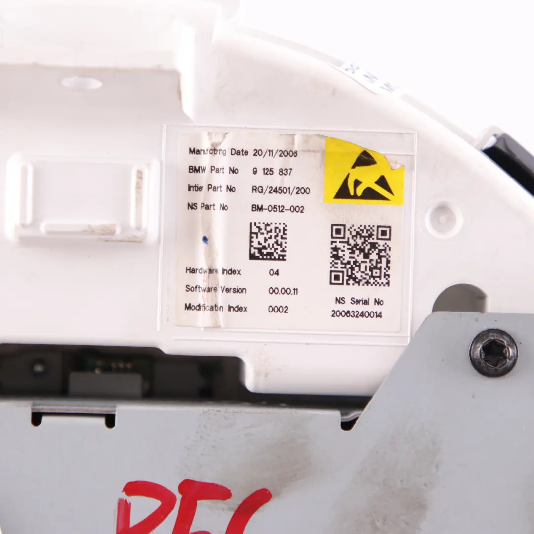 Strumento Cluster Speedo Navigation Display Screen per Mini R55 R56 R60 R61 con numero di parte 9306251 Mini R55 R56 R60 R61 Strumento Cluster Speedo Navigation Display Screen - SKU 9306251 - Numero di parte 9306251