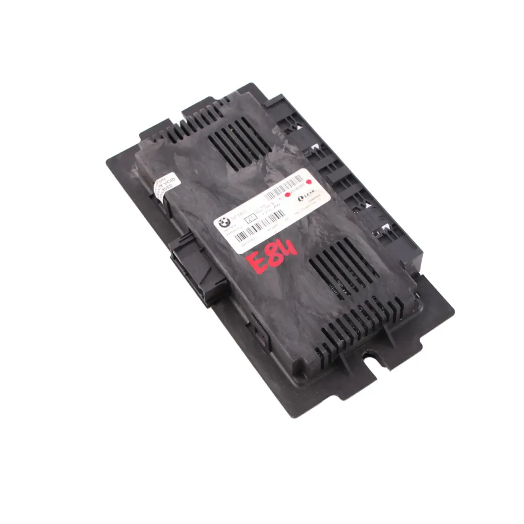 Footwell Luz Unidad De Control Módulo ECU Lear FRM3R PL2 para BMW X1 E84 con número de pieza 9308365 BMW X1 E84 Footwell Luz Unidad De Control Módulo ECU Lear FRM3R PL2 - SKU 9308365 - Número de pieza 9308365