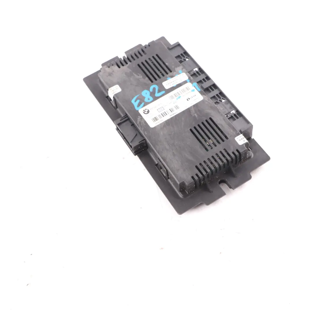 Light Module Footwell Module PL2 FRM3R Lear to BMW E82 with Part number 9308366 BMW E82 Light Module Footwell Module PL2 FRM3R Lear - SKU 9308366-1 - Part number 9308366
