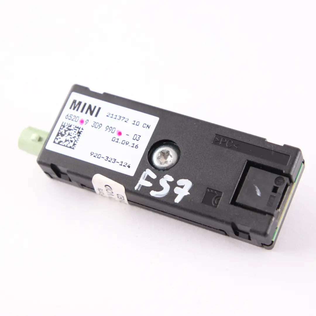 Antenna Aerial Amplifier AM / FM Rear Unit Module FM2 to Mini F57 Cabrio with Part number 9309990 Mini F57 Cabrio Antenna Aerial Amplifier AM / FM Rear Unit Module FM2 - SKU 9309990 - Part number 9309990