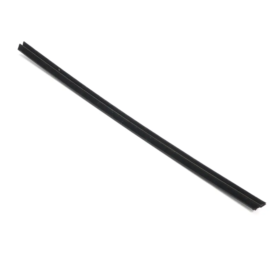 Peugeot Partner Joint de vitre porte avant gauche Joint d'étanchéité - SKU 9309Q7 - Numéro de pièce 9309Q7