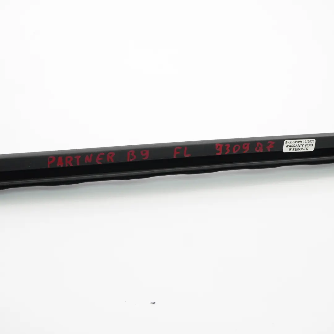 Peugeot Partner Joint de vitre porte avant gauche Joint d'étanchéité - SKU 9309Q7 - Numéro de pièce 9309Q7