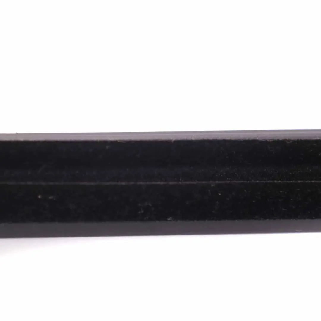 Joint de vitre porte avant droite Joint d'étanchéité pour Peugeot 207 à propos du numéro de pièce 9310G8 Peugeot 207 Joint de vitre porte avant droite Joint d'étanchéité - SKU 9310G8 - Numéro de pièce 9310G8