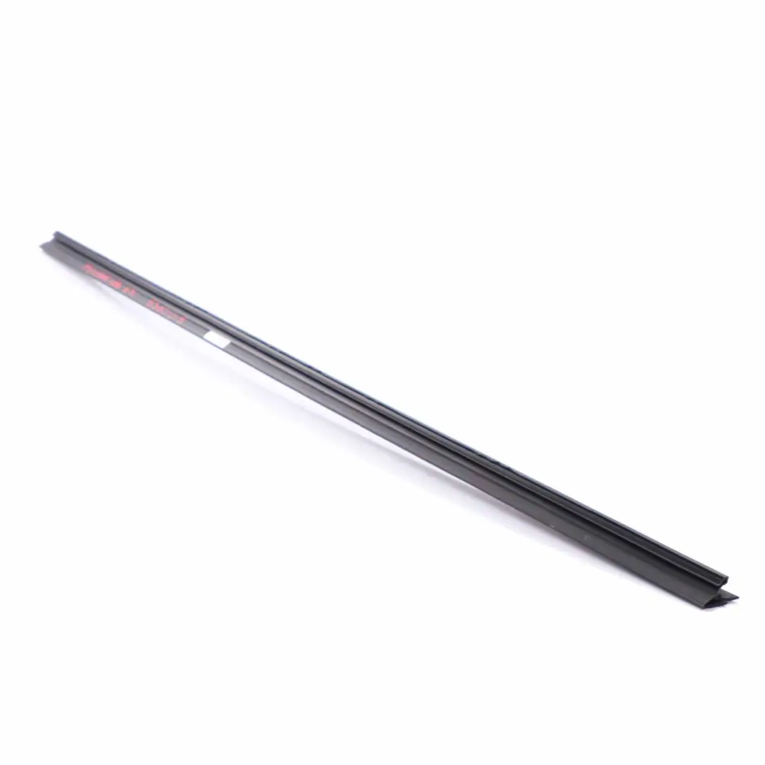 Peugeot 207 Joint de vitre porte avant droite Joint d'étanchéité - SKU 9310G8 - Numéro de pièce 9310G8
