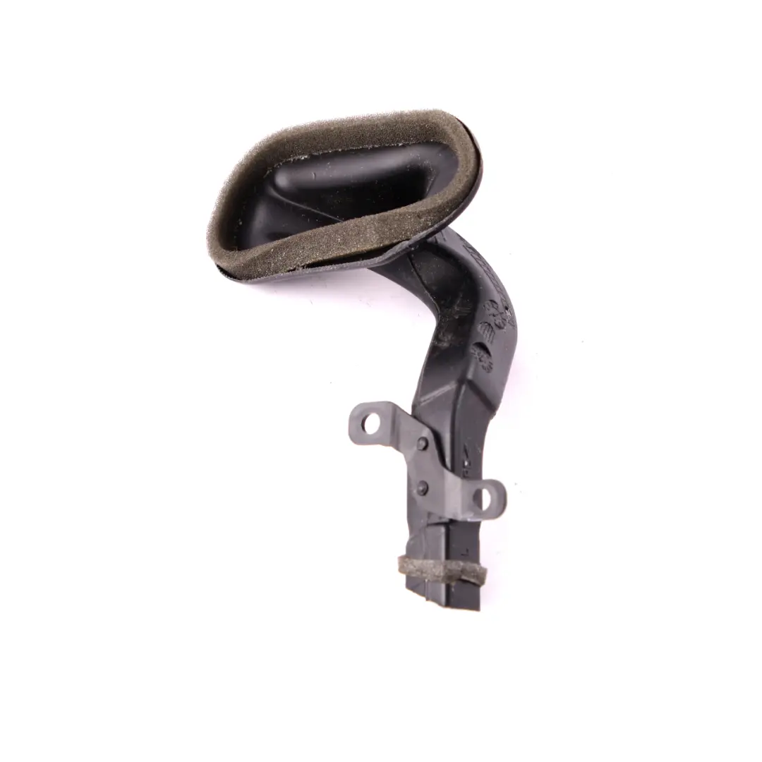 Condotto Sbrinamento Vetro Quartiere Sinistro per BMW 2 F45 F46 con numero di parte 9311093 BMW 2 F45 F46 Condotto Sbrinamento Vetro Quartiere Sinistro - SKU 9311093 - Numero di parte 9311093