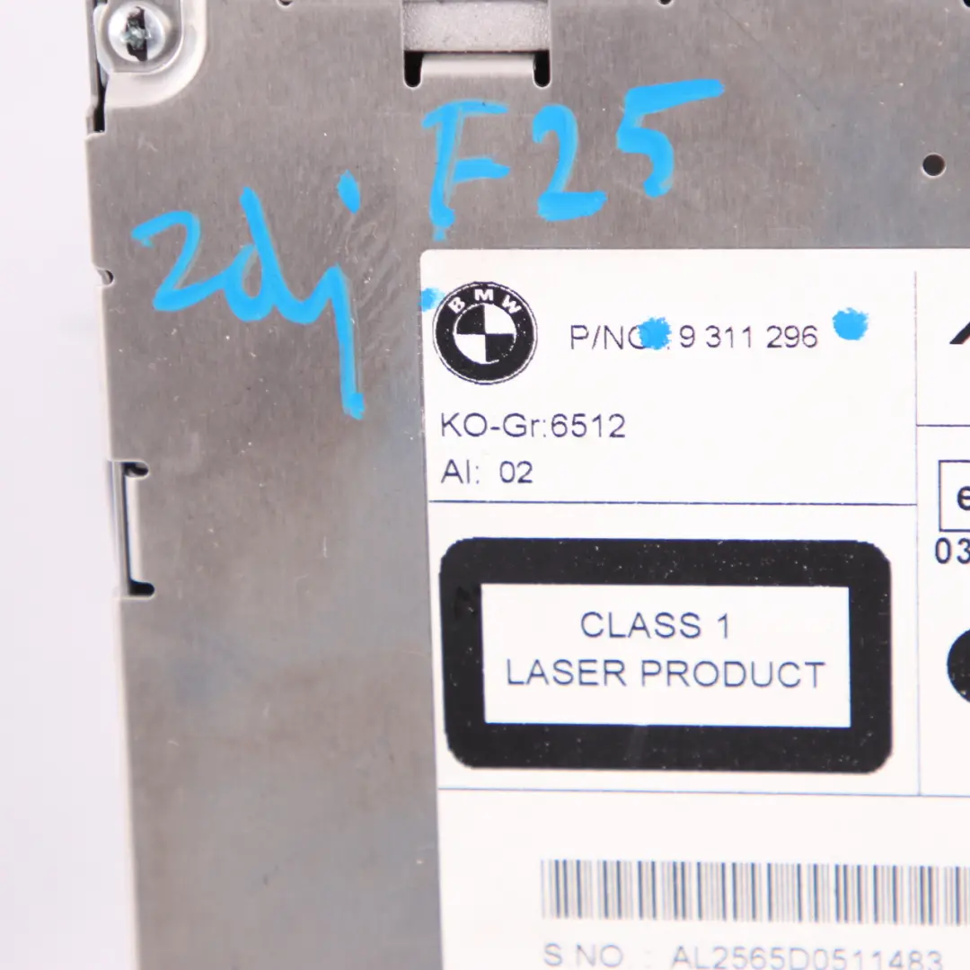 Reproductor radio Alpine CD Champ Unidad para BMW F10 F11 F20 F21 F25 F30 F31 con número de pieza 9311296 BMW F10 F11 F20 F21 F25 F30 F31 Reproductor radio Alpine CD Champ Unidad - SKU 9311296 - Número de pieza 9311296