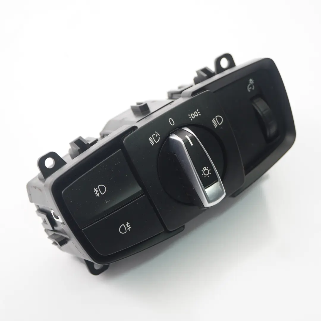 Interruttore fari BMW F15 F16 F45 pannello controllo luci fendinebbia per con numero di parte 9311727 Interruttore fari BMW F15 F16 F45 pannello controllo luci fendinebbia - SKU 9311727 - Numero di parte 9311727