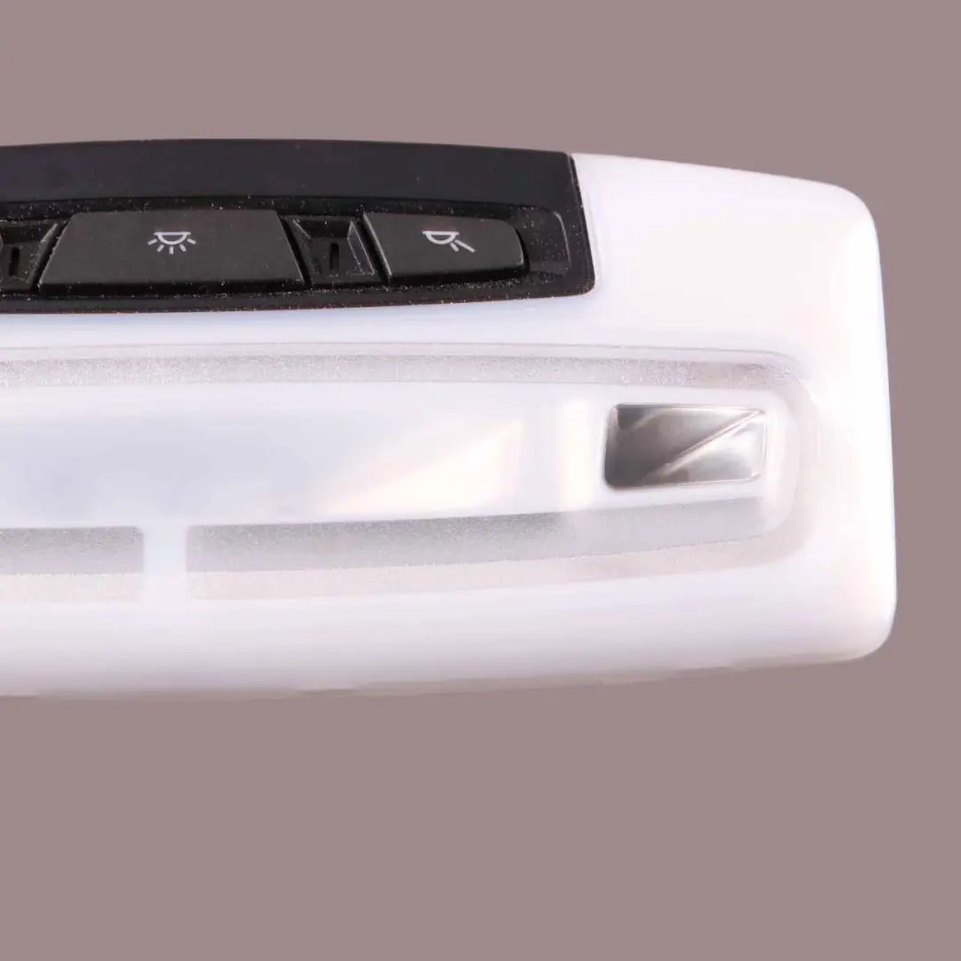 Luce Tetto BMW F20 F21 F30 F31 F32 F33 Pannello Interno Anteriore LED per con numero di parte 9312496 Luce Tetto BMW F20 F21 F30 F31 F32 F33 Pannello Interno Anteriore LED - SKU 9312496-2 - Numero di parte 9312496