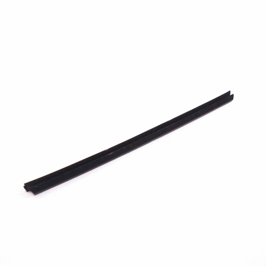 Peugeot 3008 Window Seal Door Rear Right O/S Sealing Gasket Strip - SKU 931288 - Part number 931288