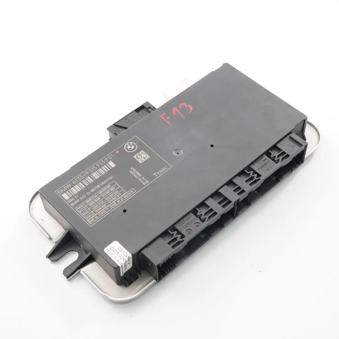 BMW F13 Modulo luce vano piedi Unità di controllo ECU FRM3 - SKU 9313933 - Numero di parte 9313933