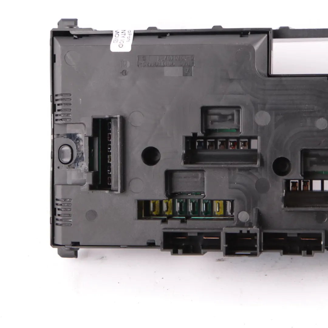 Distribución BMW F25 Caja Fusibles Unidad Control Potencia Delantera para con número de pieza 9315150 Distribución BMW F25 Caja Fusibles Unidad Control Potencia Delantera - SKU 9315150 - Número de pieza 9315150