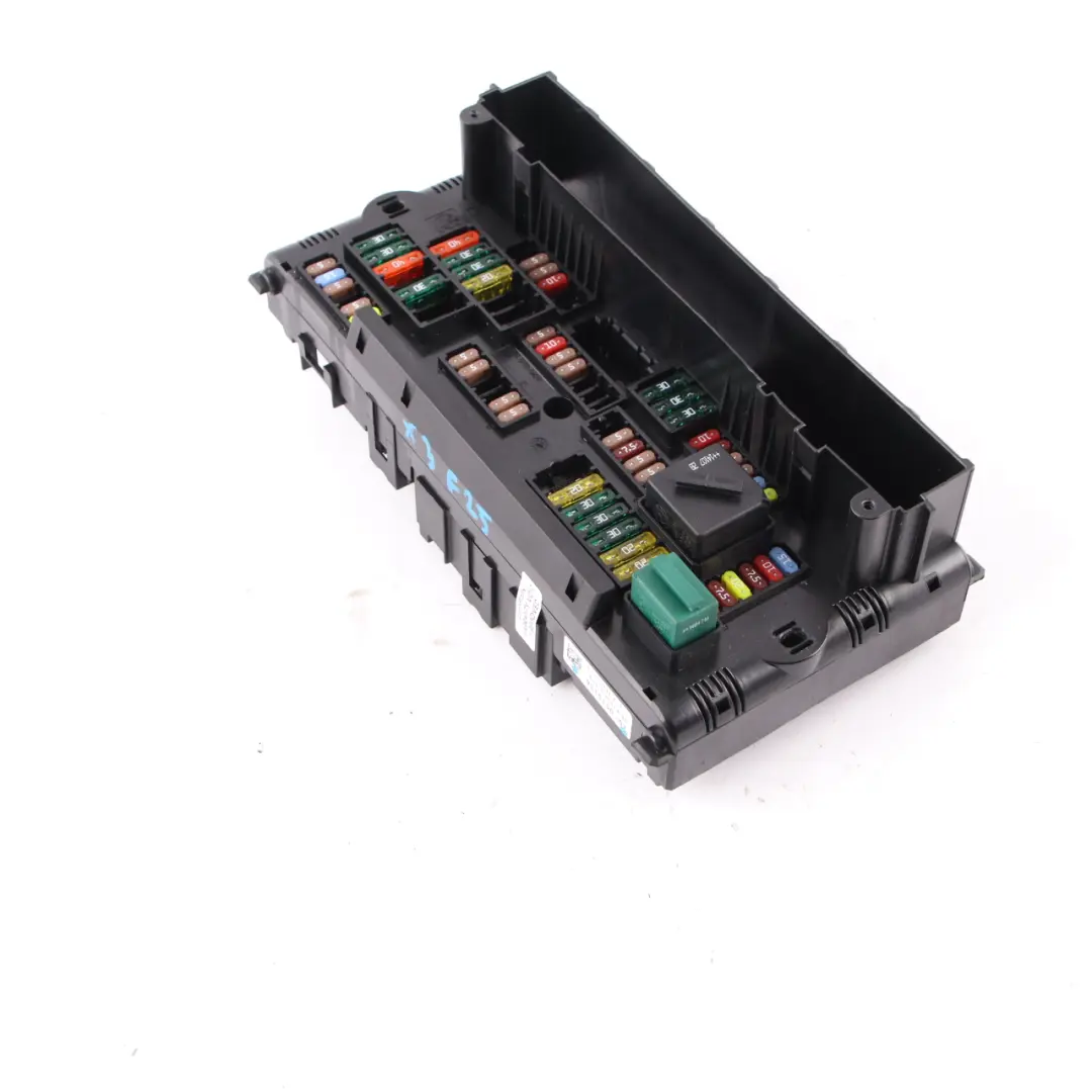 Front Distribution Box Fuse Box Power Control Unit to BMW X3 F25 with Part number 9315150 BMW X3 F25 Front Distribution Box Fuse Box Power Control Unit - SKU 9315150 - Part number 9315150