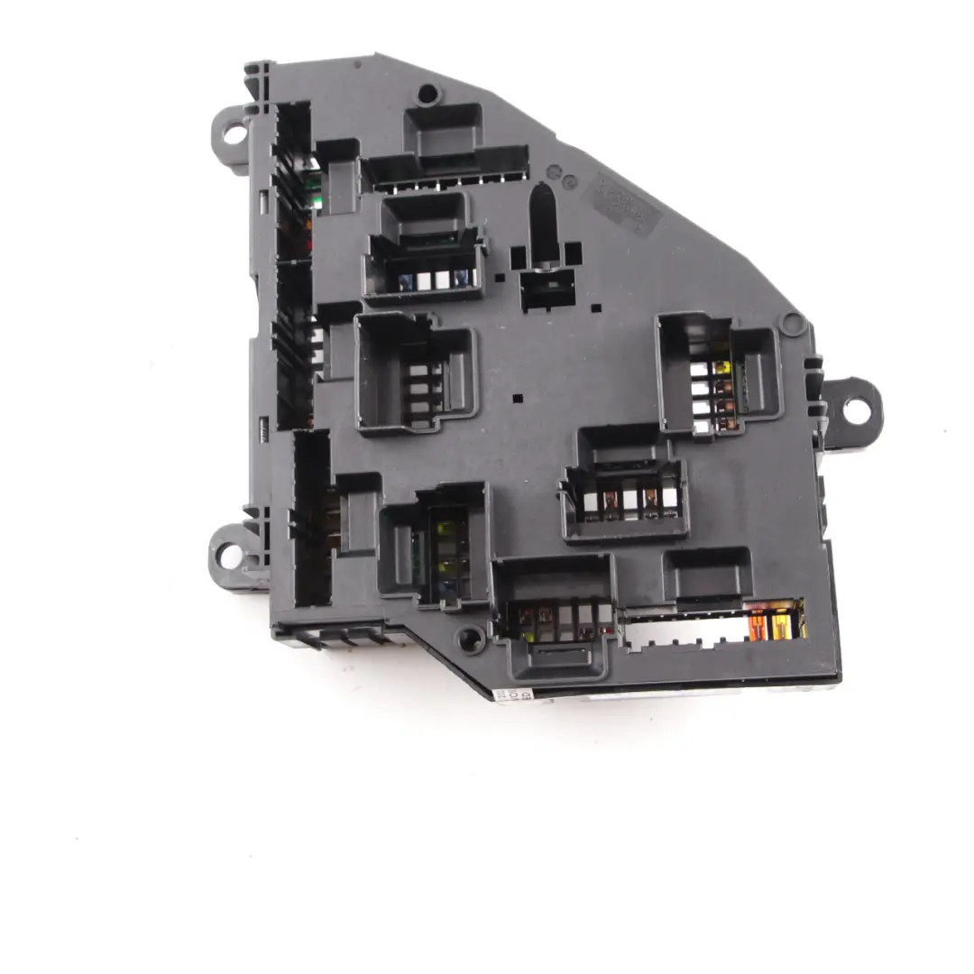 Caja de Fusibles Unidad de Control de Distribución Energía Caja Trasera para BMW F25 con número de pieza 9315151 BMW F25 Caja de Fusibles Unidad de Control de Distribución Energía Caja Trasera - SKU 9315151 - Número de pieza 9315151