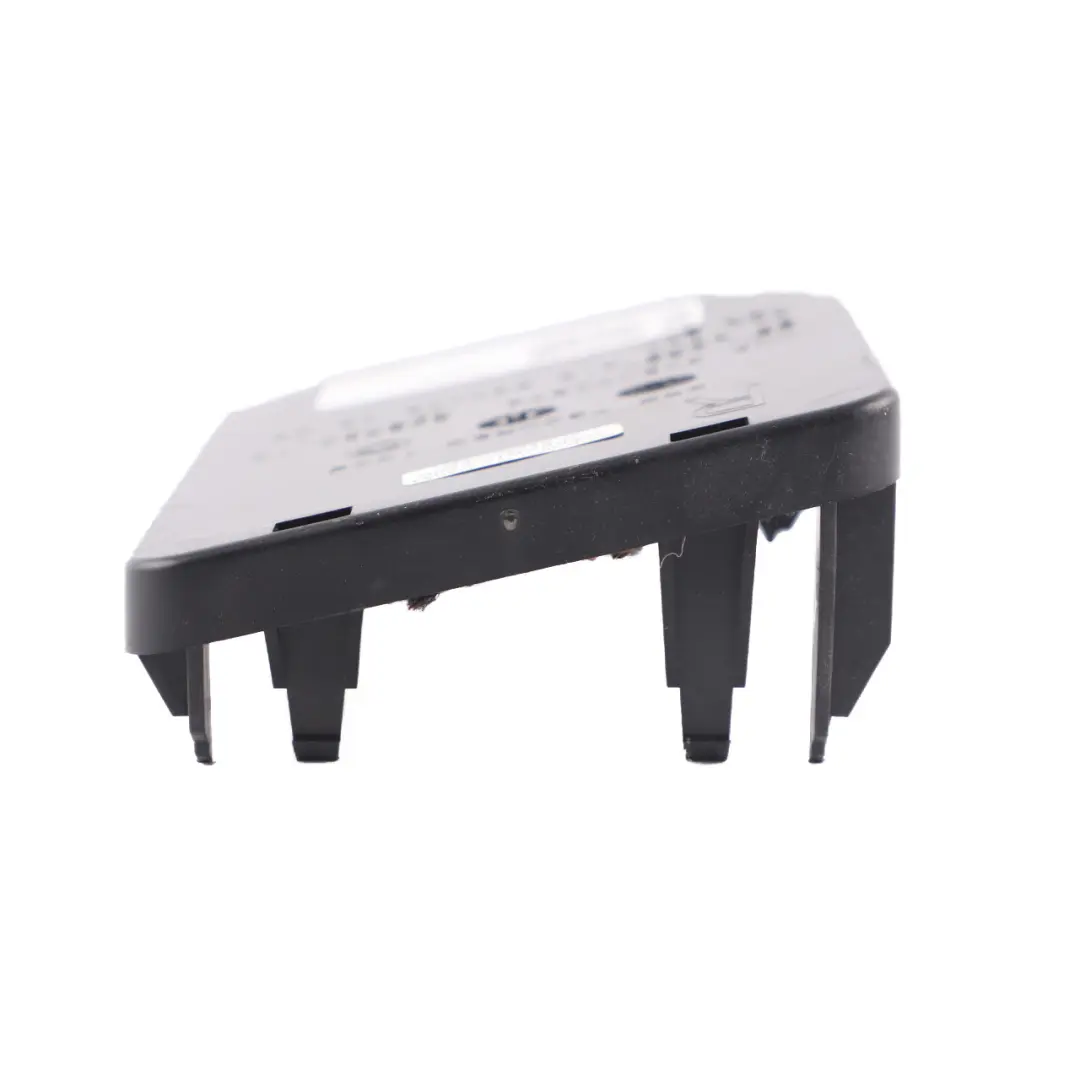 Tylna Osłona Kratki Nawiewu Wentylacyjnej do BMW 1 2 F40 F45 o numerze 9315934 BMW 1 2 F40 F45 Tylna Osłona Kratki Nawiewu Wentylacyjnej - SKU 9315934-1 - Numer Części 9315934