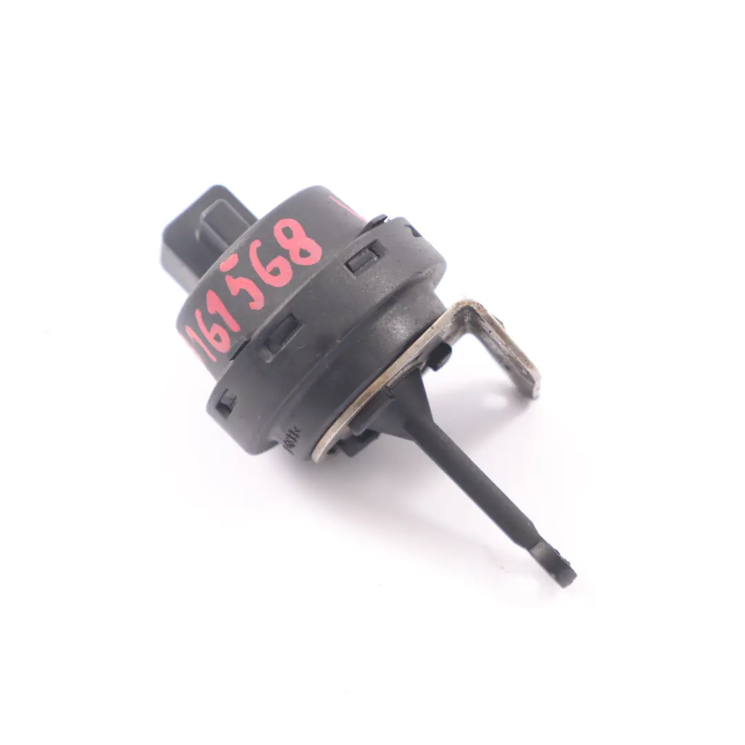 Actuator Renault Trafic II Vauxhall Vivaro A Cooler Vacuum Box to EGR with Part number 93161568 EGR Actuator Renault Trafic II Vauxhall Vivaro A Cooler Vacuum Box - SKU 93161568 - Part number 93161568