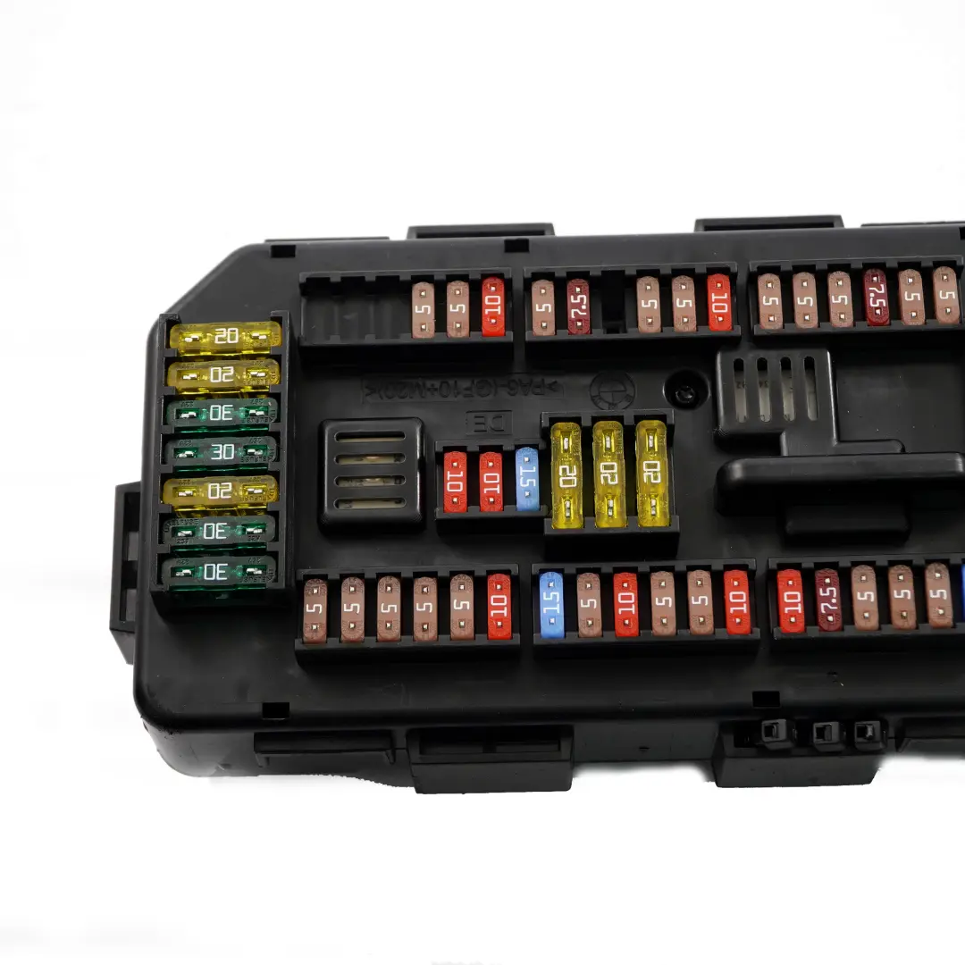 Front Fuse Box Relay Module Control Unit to BMW X5 F15 X6 F16 with Part number 9316568 BMW X5 F15 X6 F16 Front Fuse Box Relay Module Control Unit - SKU 9316568 - Part number 9316568