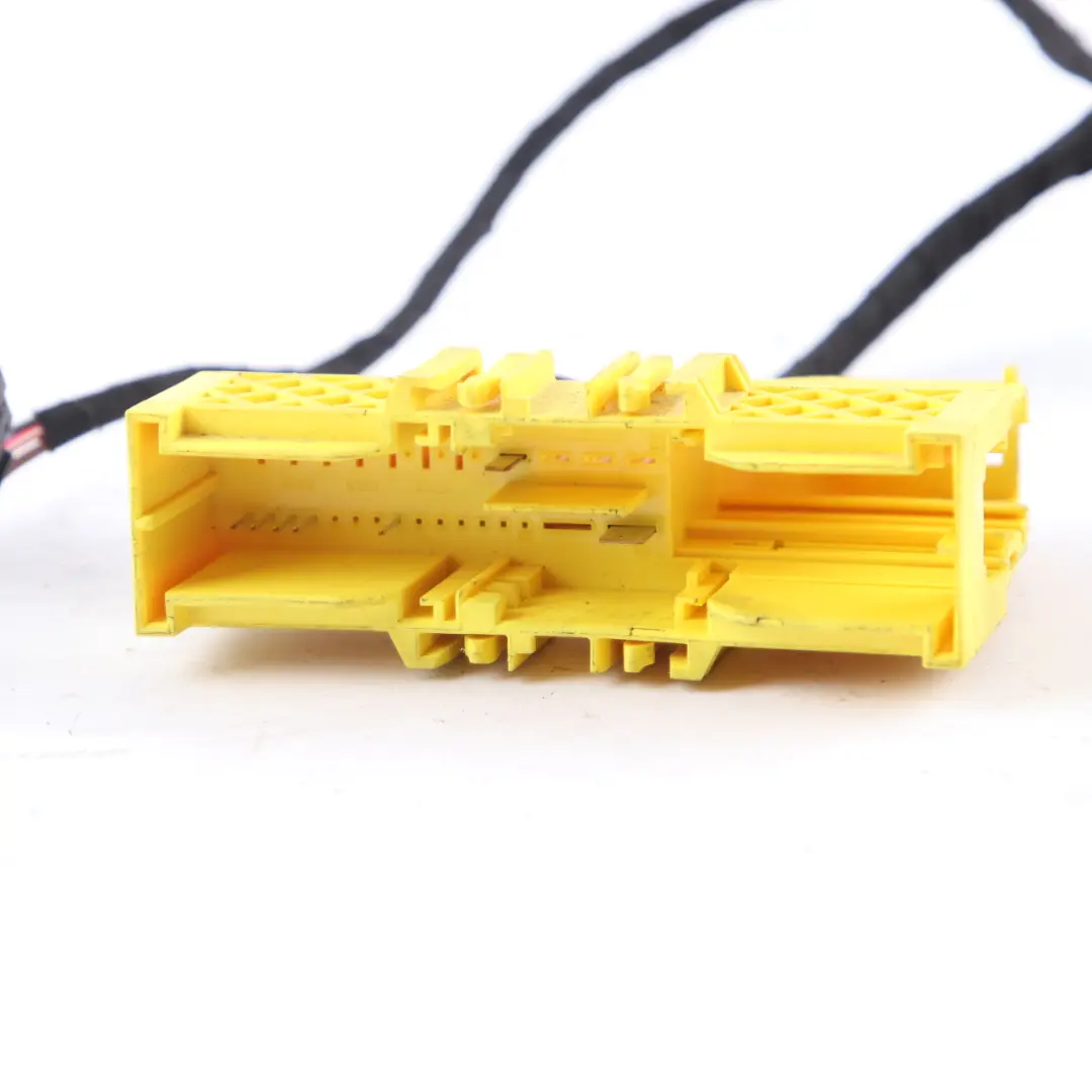 Wiring BMW X3 F25 X4 F26 Cable Loom Harness Passenger's Side 9316662 to Seat with Part number 9316663 Seat Wiring BMW X3 F25 X4 F26 Cable Loom Harness Passenger's Side 9316662 - SKU 9316663 - Part number 9316663