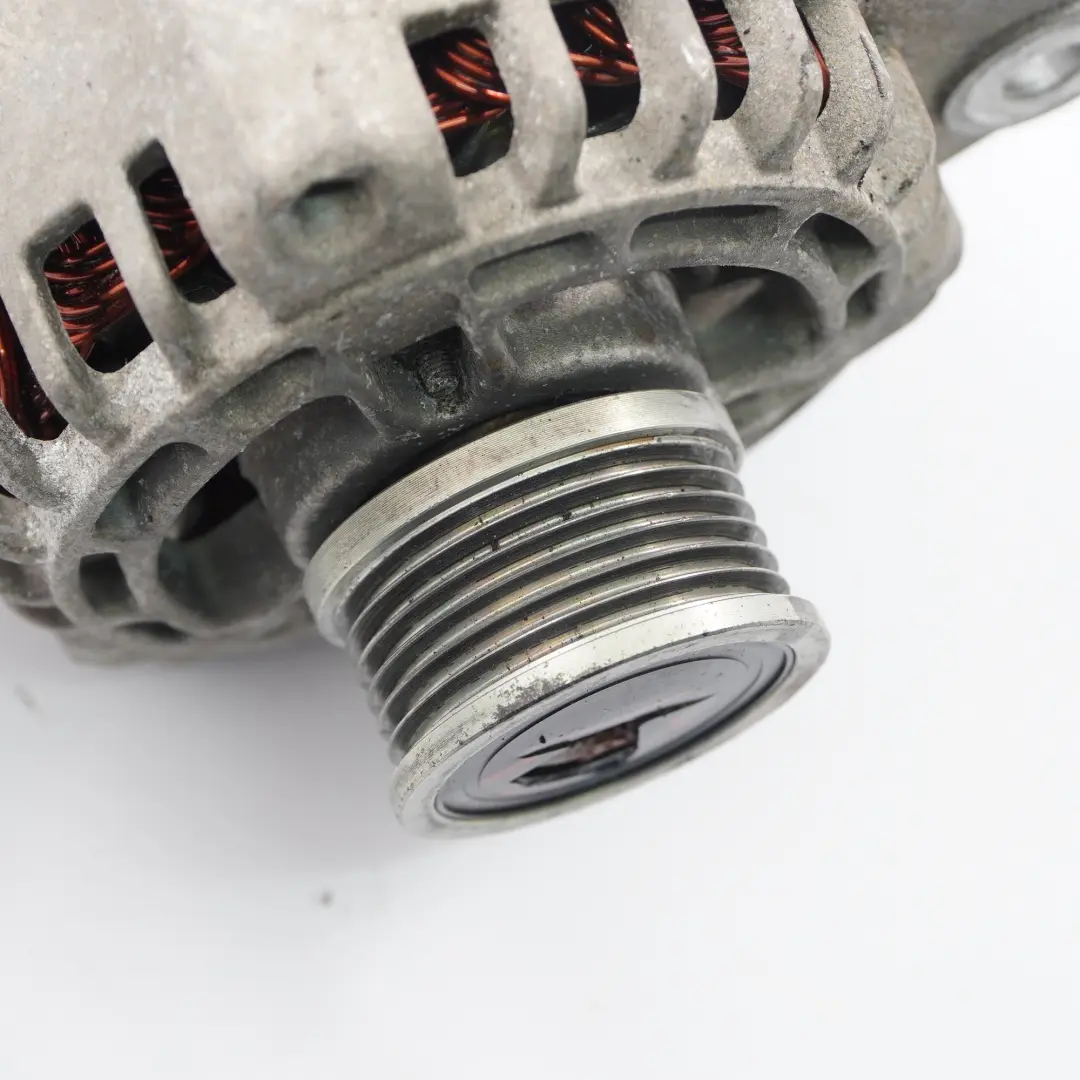 Z19DTR Motore Diesel Alternatore Generatore per Saab 9-3 1.9 Ttid con numero di parte 93169260 Saab 9-3 1.9 Ttid Z19DTR Motore Diesel Alternatore Generatore - SKU 93169260 - Numero di parte 93169260