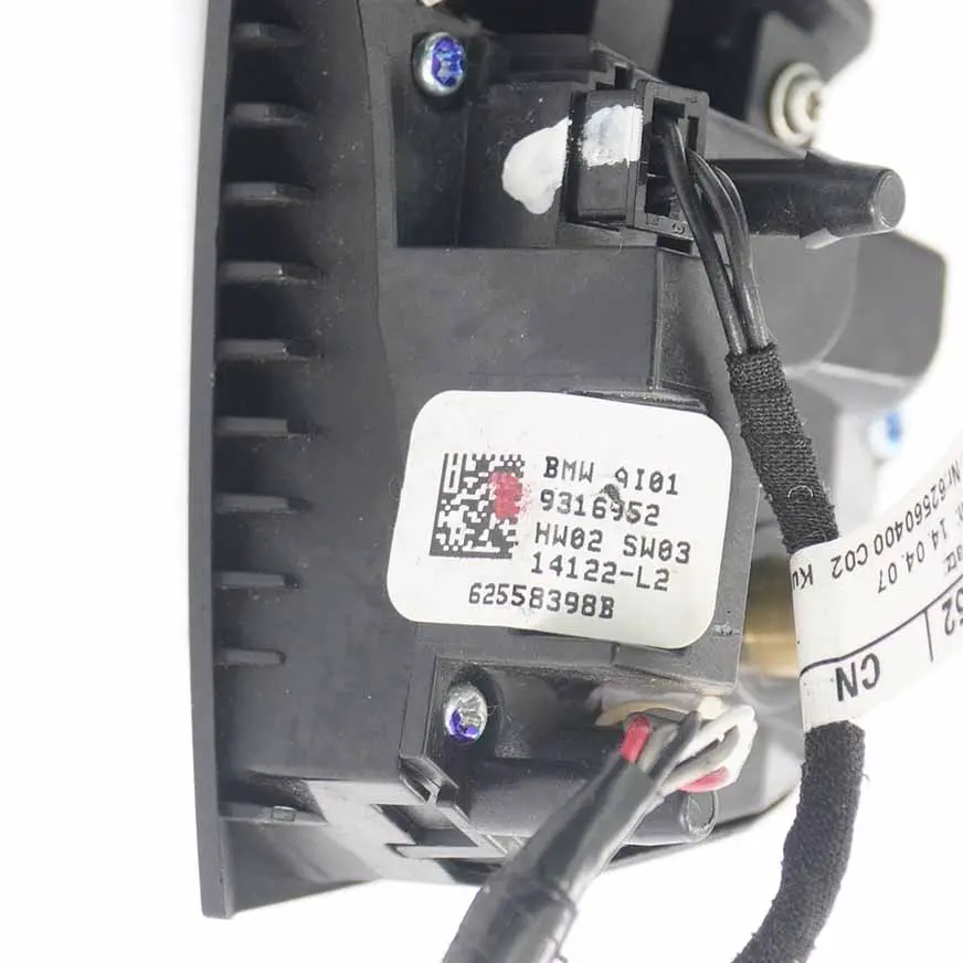 Trim Multifunction Switch Steering Wheel Control Unit to BMW F20 F30 Cover with Part number 9316952 BMW F20 F30 Cover Trim Multifunction Switch Steering Wheel Control Unit - SKU 9316952-1 - Part number 9316952