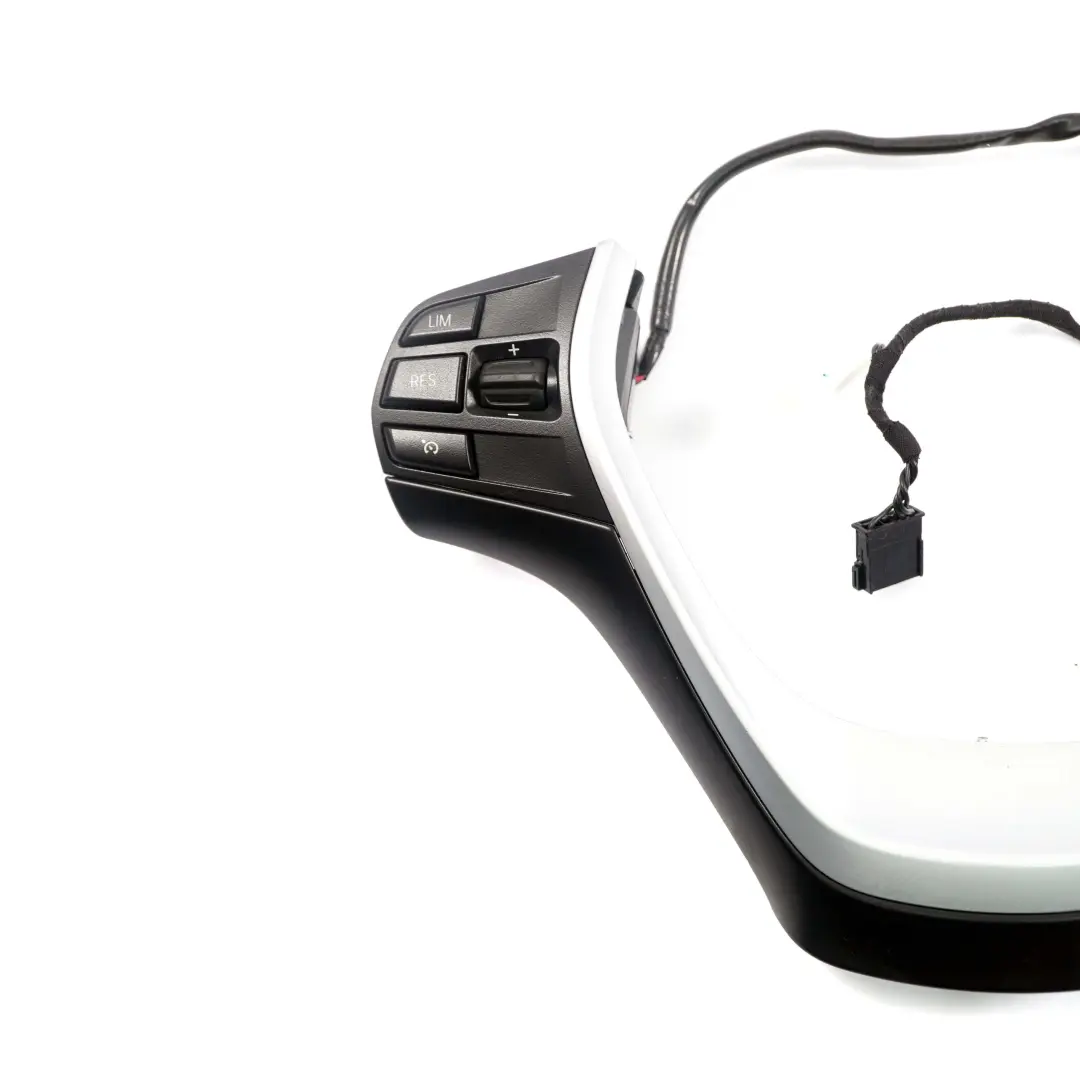 Schalter Multifunktionslenkrad LIM Sport Lenkrad für BMW 1 3 F20 F21 F30 F31 mit Teilenummer 9316954 BMW 1 3 F20 F21 F30 F31 Schalter Multifunktionslenkrad LIM Sport Lenkrad - SKU 9316954 - Teilenummer 9316954