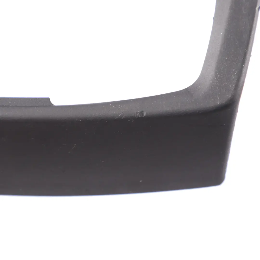 Faro Interruttore Unità di controllo Telaio Copertura Surround Trim Nero per BMW F45 con numero di parte 9316990 BMW F45 Faro Interruttore Unità di controllo Telaio Copertura Surround Trim Nero - SKU 9316990 - Numero di parte 9316990