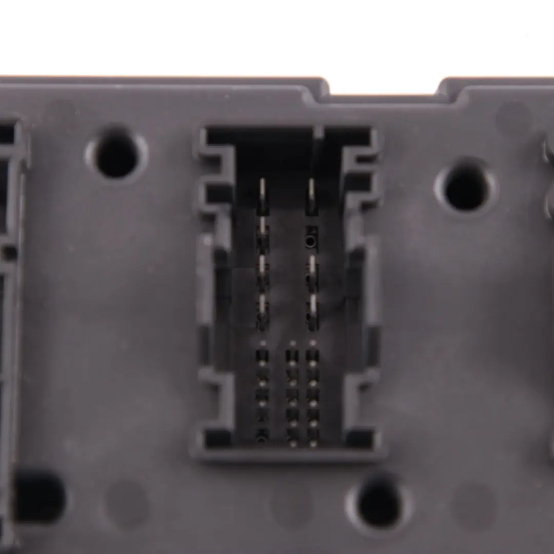 BMW F20 F30 Moduł Sterownik Skrzynka Bezpieczników REM - SKU 9317176 - Numer Części 9317176