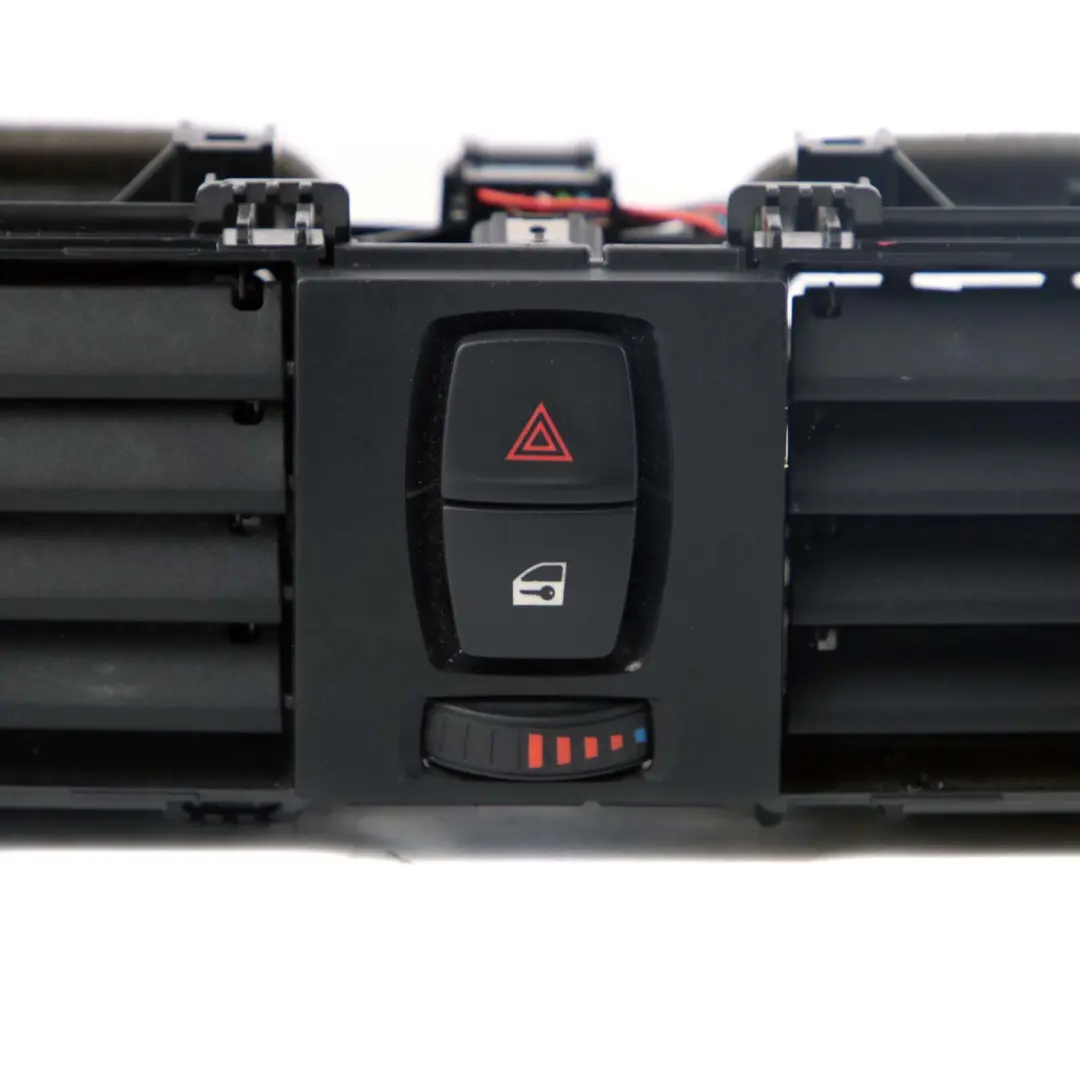 Frischluftgrill Mitte 6422 für BMW F20 F21 F22 LCI mit Teilenummer 9317945 BMW F20 F21 F22 LCI Frischluftgrill Mitte 6422 - SKU 9317945 - Teilenummer 9317945