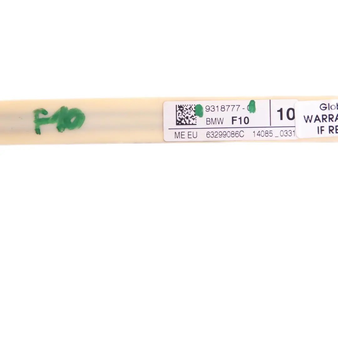 Czujnik Uderzeniowy Ochrony Pieszych do BMW F10 F11 o numerze 9318777 BMW F10 F11 Czujnik Uderzeniowy Ochrony Pieszych - SKU 9318777 - Numer Części 9318777