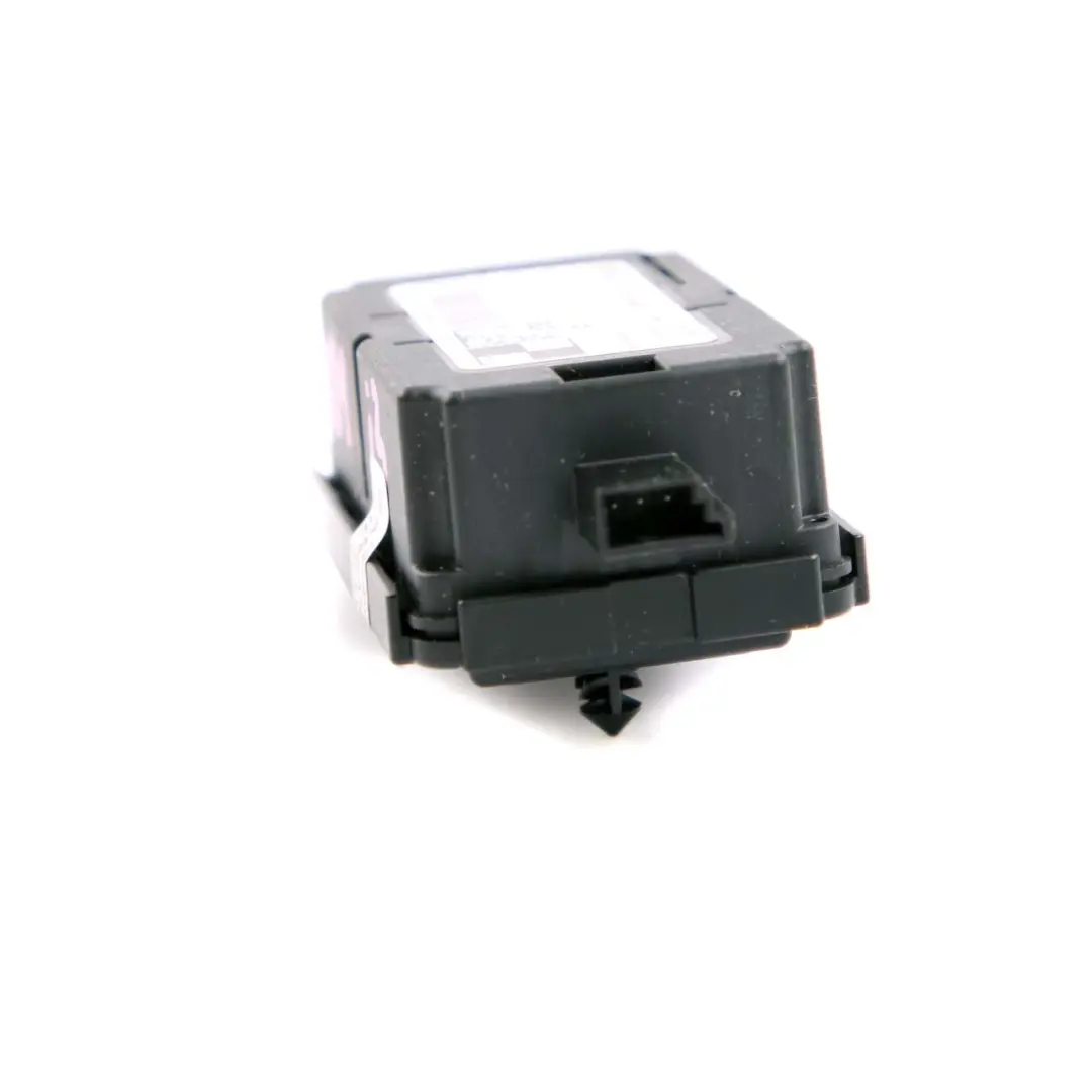 Ricevitore Telecomando Radio 434 MHZ per BMW F20 F21 F22 F30 F31 F32 con numero di parte 9397846 BMW F20 F21 F22 F30 F31 F32 Ricevitore Telecomando Radio 434 MHZ - SKU 9319081 - Numero di parte 9397846