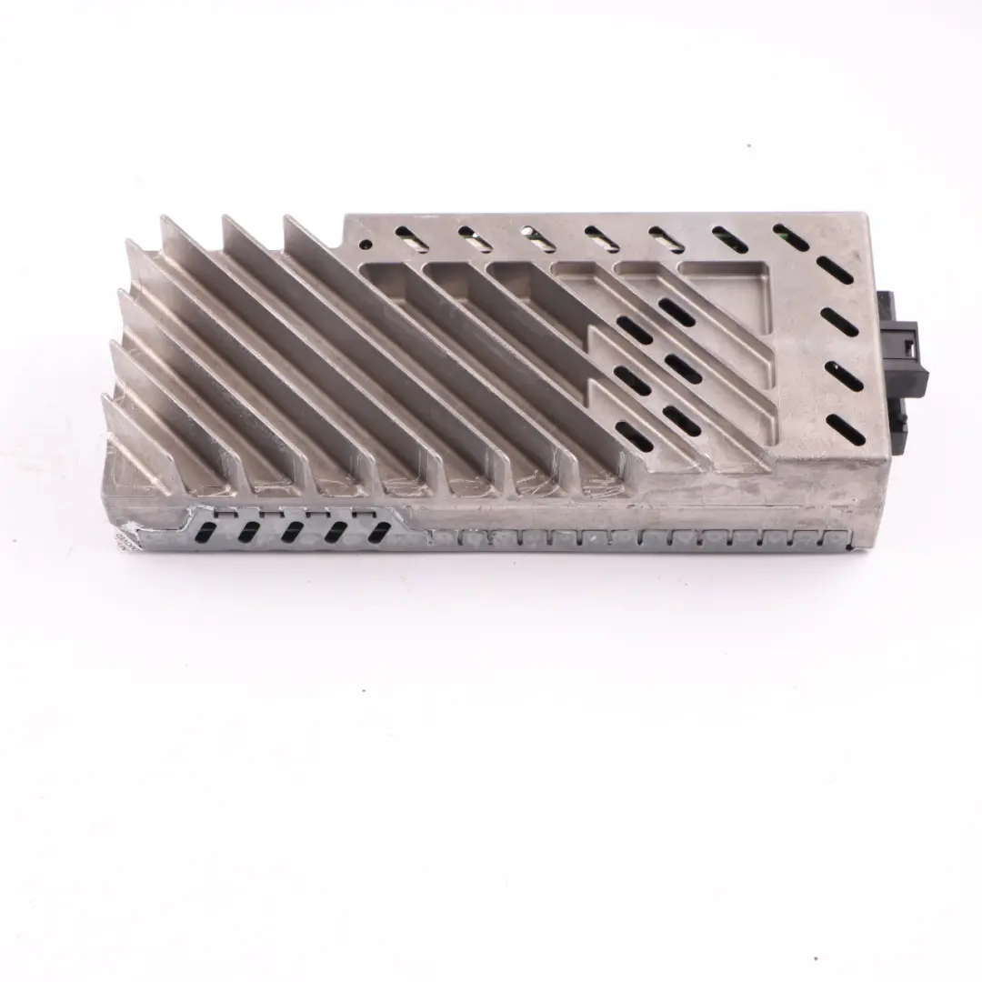 BMW F30 LCI F31 F32 Top Hifi Audio System AMP Verstärker Harman Kardon 9330058 - SKU 9320213 - Teilenummer 9320213