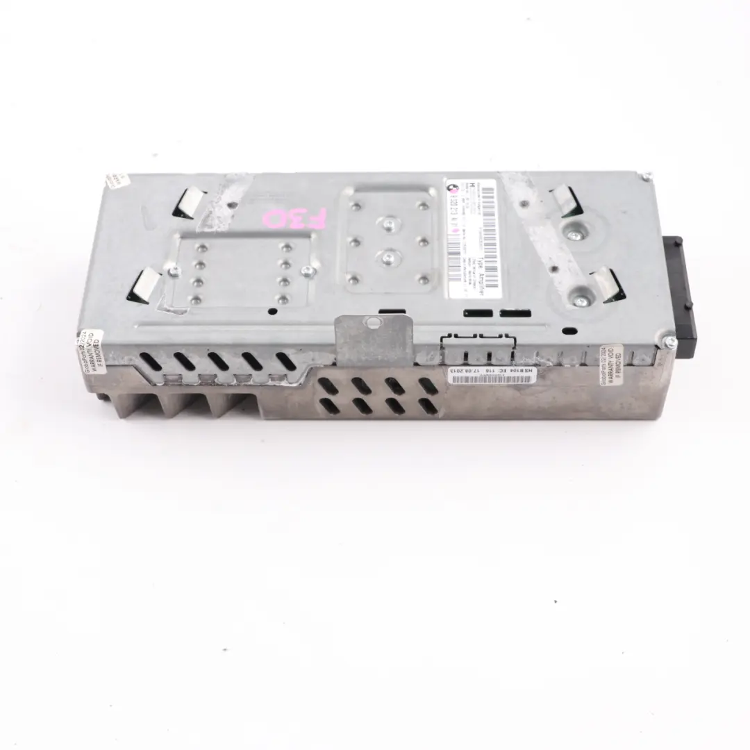 Top Hifi Audio System AMP Amplifier Harman Kardon to BMW F30 F31 F32 with Part number 9320213 BMW F30 F31 F32 Top Hifi Audio System AMP Amplifier Harman Kardon - SKU 9320213 - Part number 9320213