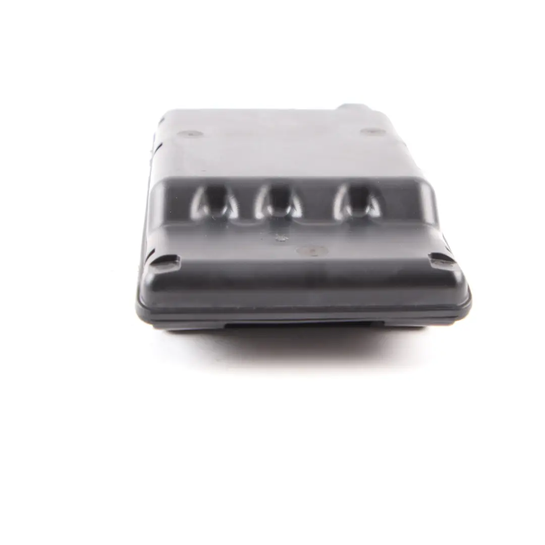 B+ Junction Terminal Power Distribution Control Unit Box to BMW i3 I01 with Part number 9321027 BMW i3 I01 B+ Junction Terminal Power Distribution Control Unit Box - SKU 9321027 - Part number 9321027