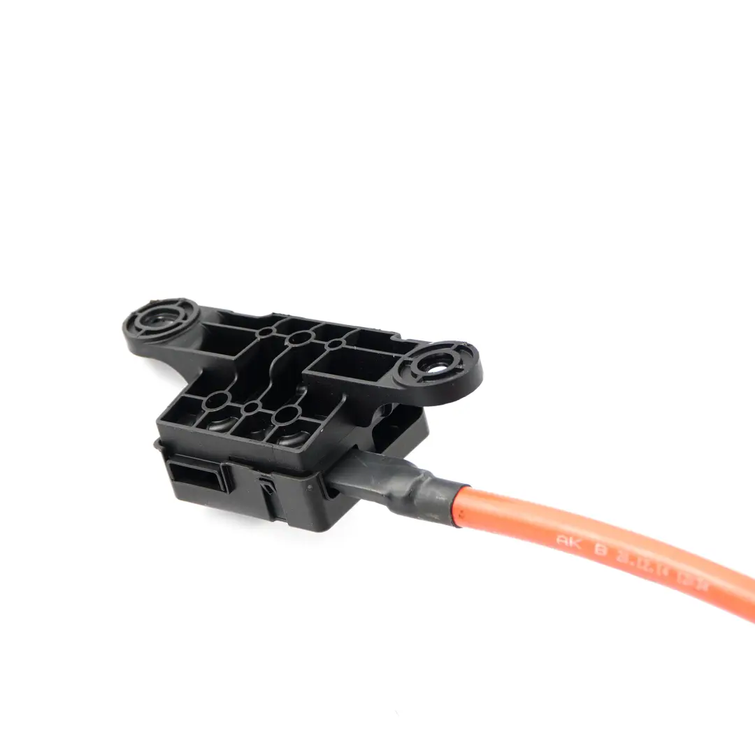Cable BMW X5 F15 Positive Plus Pole Distribution Box Wiring SBK3 to Battery with Part number 9322056 Battery Cable BMW X5 F15 Positive Plus Pole Distribution Box Wiring SBK3 - SKU 9322056 - Part number 9322056
