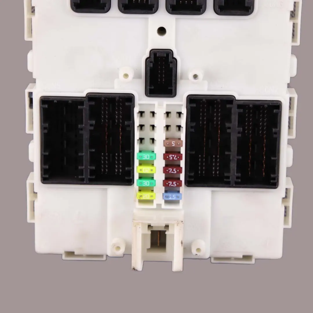 Front Electronic Module Control Unit FEM BMW F20 F21 F22 F30 F32 - SKU 9325653 - Part number 9325653
