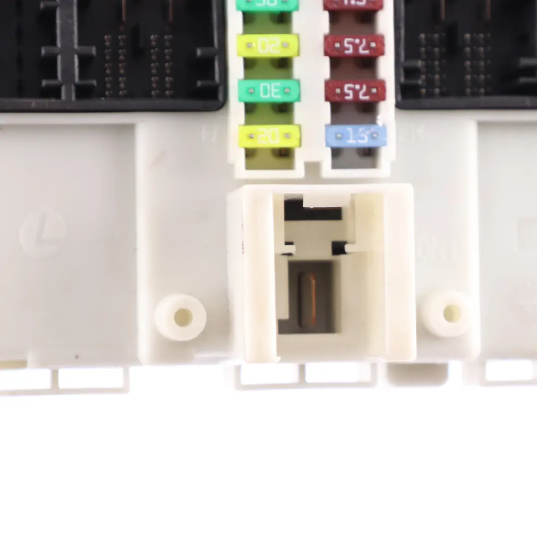 Body Control Module Unit FEM ECU LR01 to BMW F20 F21 F22 F30 F31 F32 with Part number 9325656 BMW F20 F21 F22 F30 F31 F32 Body Control Module Unit FEM ECU LR01 - SKU 9325656-1 - Part number 9325656