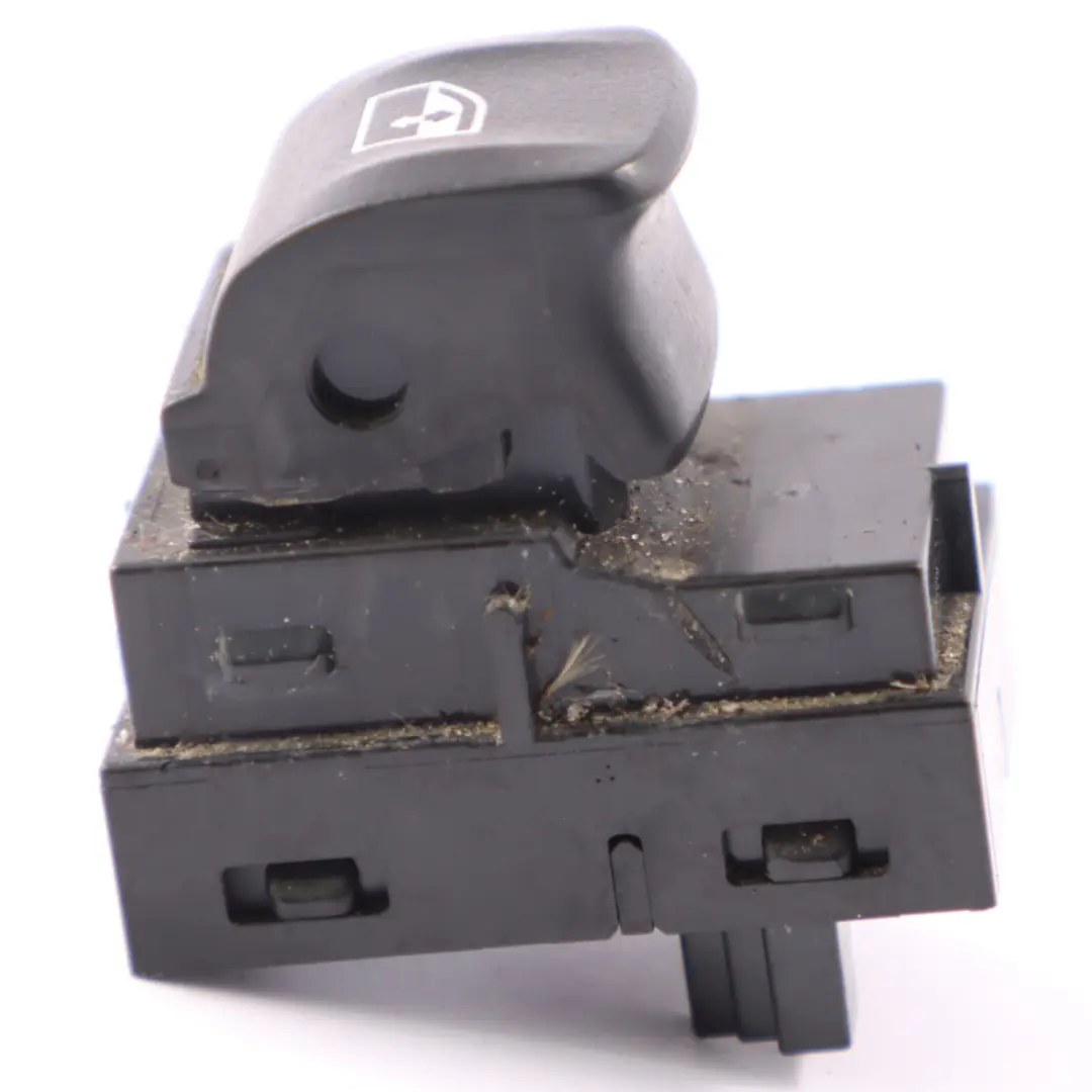 Interruttore alzacristalli BMW G30 G31 Pulsante porta per con numero di parte 9327031 Interruttore alzacristalli BMW G30 G31 Pulsante porta - SKU 9327031-4 - Numero di parte 9327031