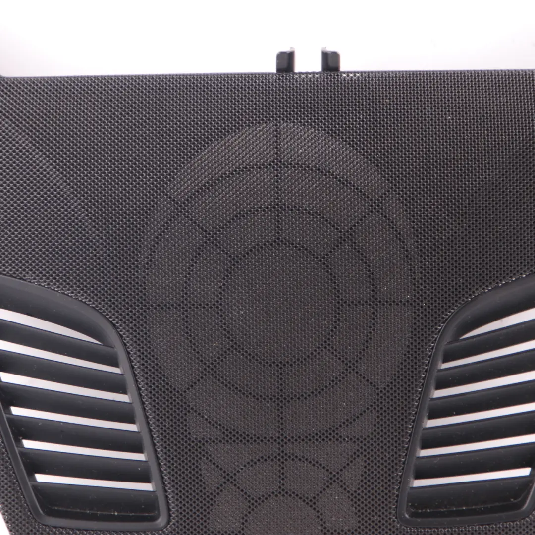 Coperchio altoparlante centrale BMW G30 G31 Cruscotto Dash Trim Nero per con numero di parte 9329561 Coperchio altoparlante centrale BMW G30 G31 Cruscotto Dash Trim Nero - SKU 9329561 - Numero di parte 9329561