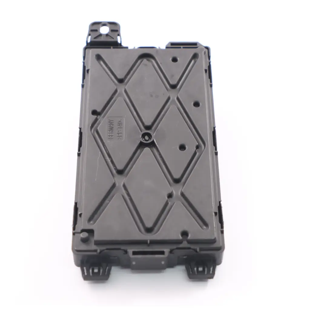 Modulo BCM BMW F20 F21 F30 F31 F32 Unità Controllo Carrozzeria REM V2 per con numero di parte 9329701 Modulo BCM BMW F20 F21 F30 F31 F32 Unità Controllo Carrozzeria REM V2 - SKU 9329701 - Numero di parte 9329701