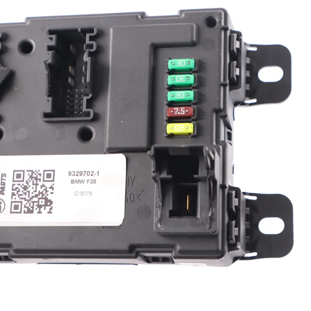 REM Rear Electronic Module Fuse Box Control Unit V3 to BMW F20 F30 F31 with Part number 9329702 BMW F20 F30 F31 REM Rear Electronic Module Fuse Box Control Unit V3 - SKU 9329702-1 - Part number 9329702