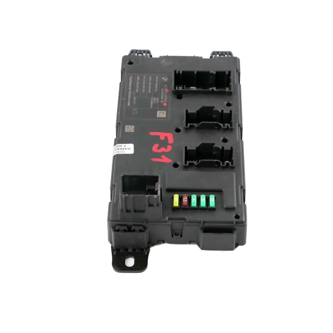 REM Módulo Electrónico Trasero Caja Fusibles Unidad Control V3 para BMW F31 con número de pieza 9329702 BMW F31 REM Módulo Electrónico Trasero Caja Fusibles Unidad Control V3 - SKU 9329702 - Número de pieza 9329702