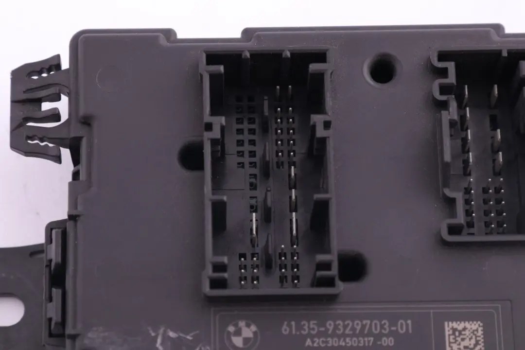 Hinteres Karosserie Steuer Gerät Modul REM für BMW F20 F21 F30 F31 F32 mit Teilenummer 9329703 BMW F20 F21 F30 F31 F32 Hinteres Karosserie Steuer Gerät Modul REM - SKU 9329703 - Teilenummer 9329703