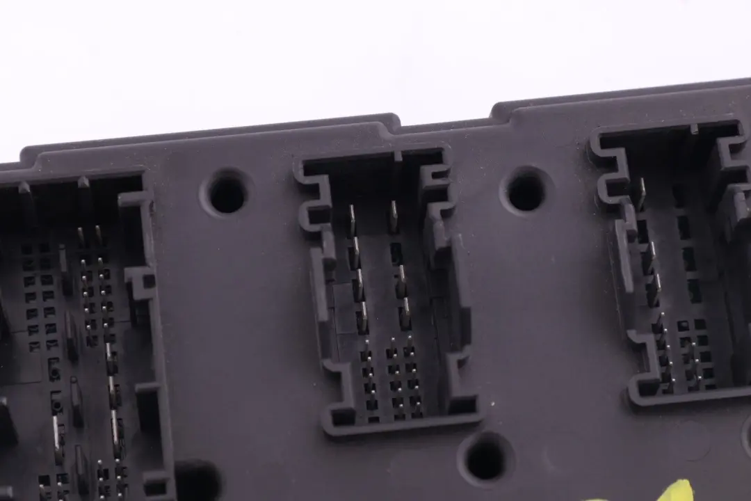BMW F20 F21 F30 F31 F32 Rear Body Control Unit Module REM - SKU 9329703 - Numéro de pièce 9329703