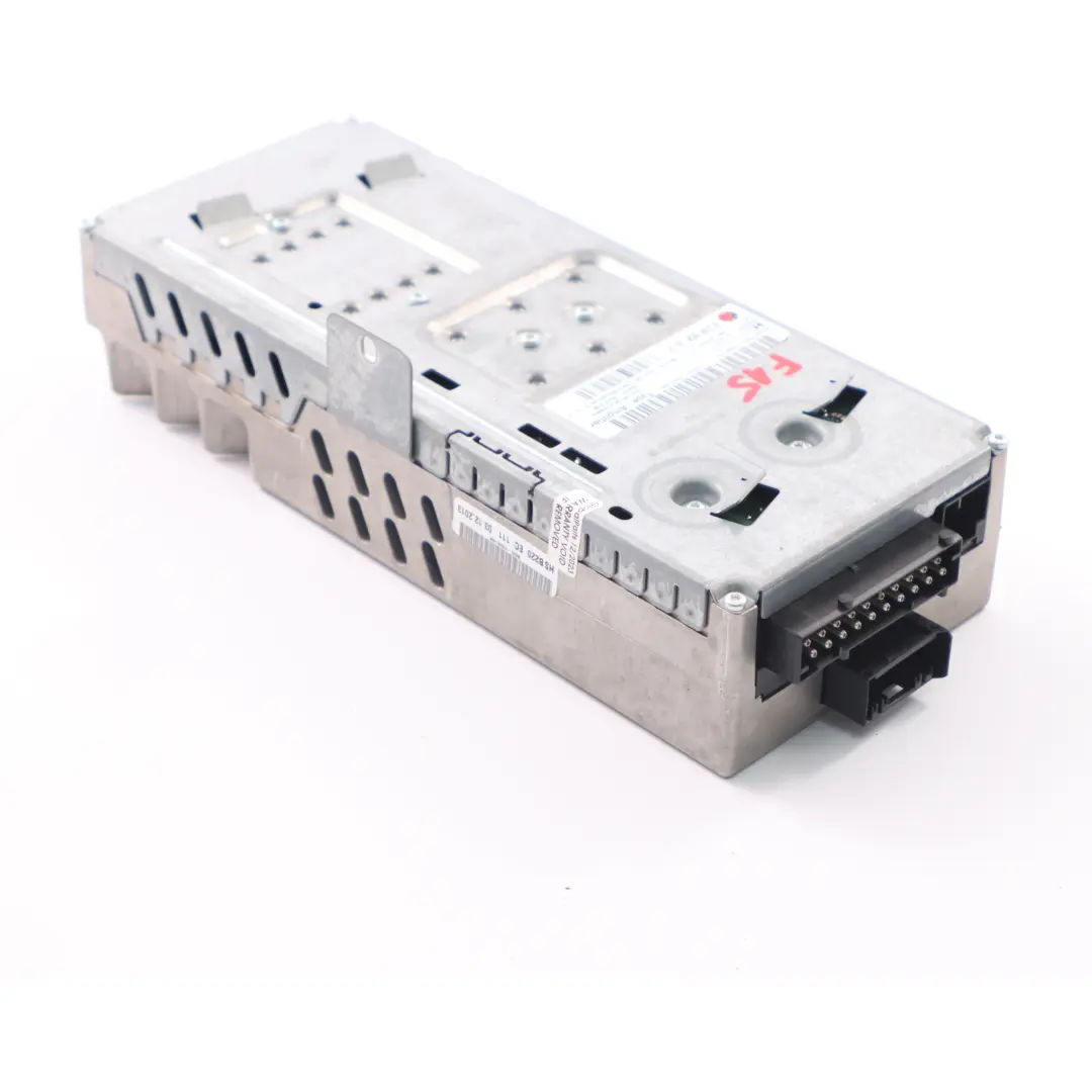 Top Sistema Audio AMP Amplificatore Harman Kardon per BMW F30 LCI F31 F32 con numero di parte 9330058 BMW F30 LCI F31 F32 Top Sistema Audio AMP Amplificatore Harman Kardon - SKU 9330058 - Numero di parte 9330058