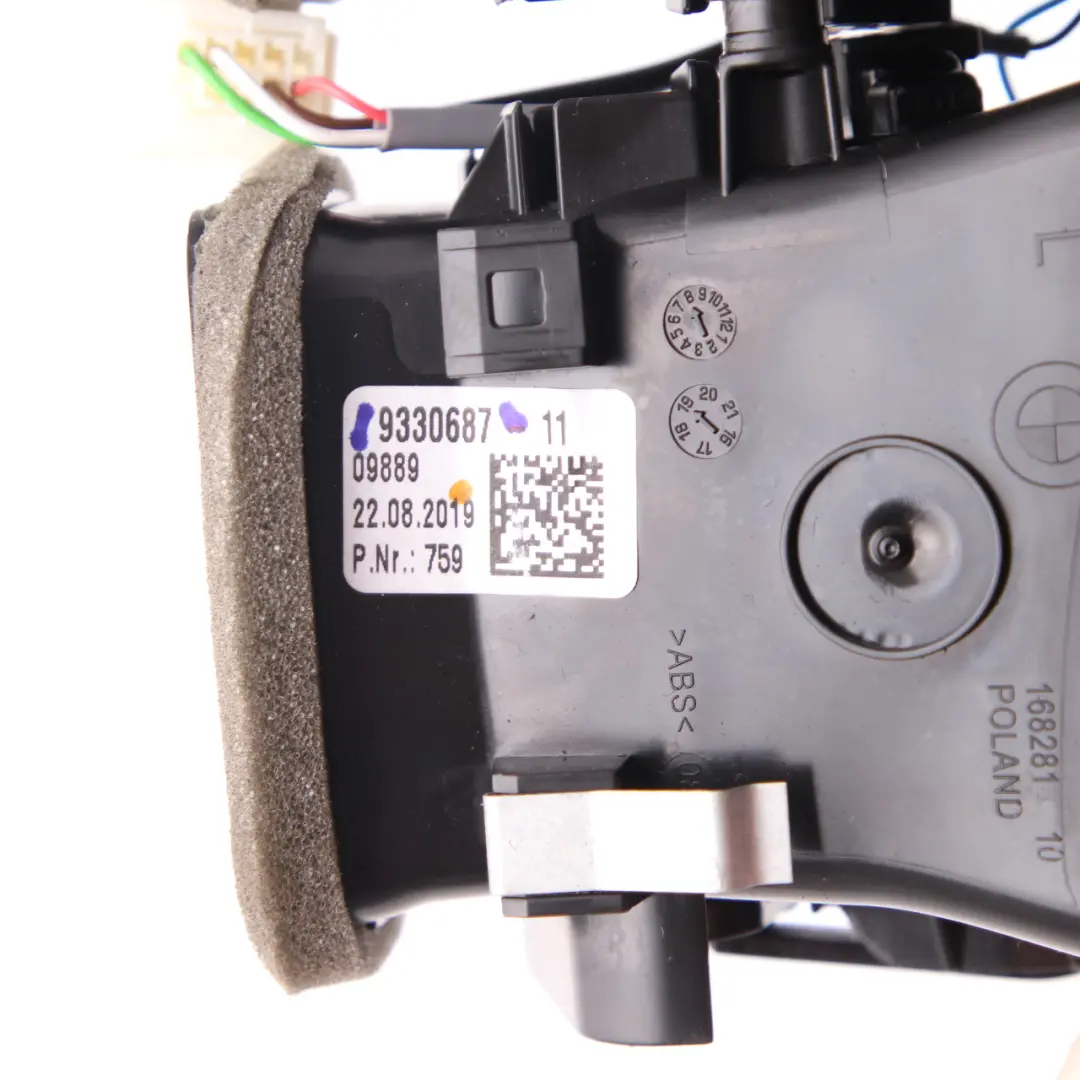 Vent BMW G30 G31 Rear Centre Console Fresh Air Grille to Air with Part number 9330687 Air Vent BMW G30 G31 Rear Centre Console Fresh Air Grille - SKU 9330687 - Part number 9330687