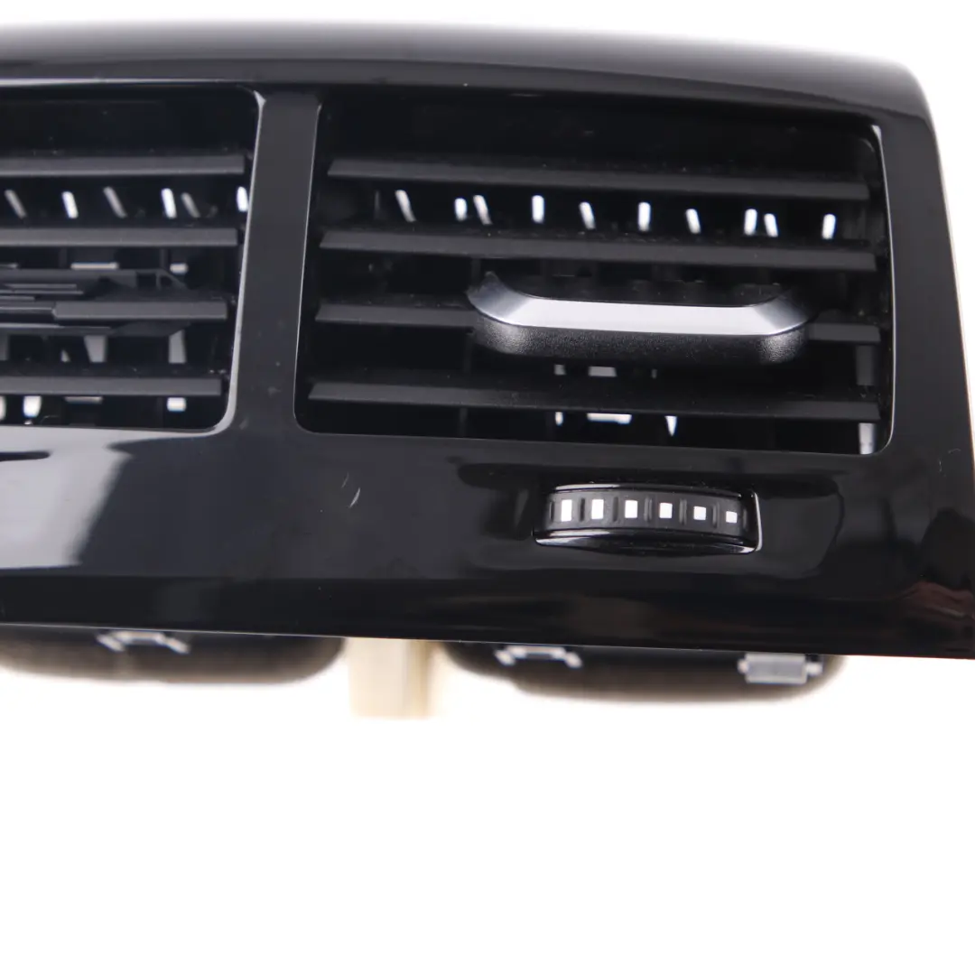 Vent BMW G30 G31 Rear Centre Console Fresh Air Grille to Air with Part number 9330687 Air Vent BMW G30 G31 Rear Centre Console Fresh Air Grille - SKU 9330687 - Part number 9330687