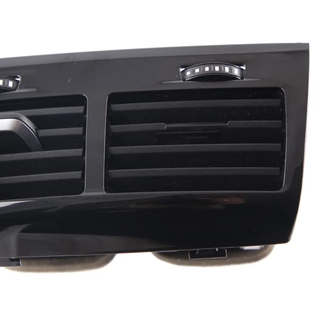 Vent BMW G30 G31 Rear Centre Console Fresh Air Grille to Air with Part number 9330687 Air Vent BMW G30 G31 Rear Centre Console Fresh Air Grille - SKU 9330687 - Part number 9330687