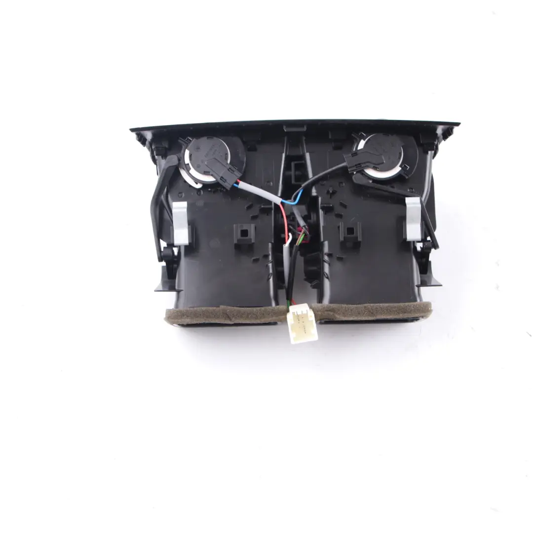 Vent BMW G30 G31 Rear Centre Console Fresh Air Grille to Air with Part number 9330687 Air Vent BMW G30 G31 Rear Centre Console Fresh Air Grille - SKU 9330687 - Part number 9330687